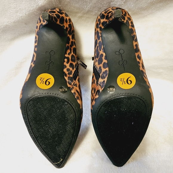 Jessica Simpson Ankle Heel Boots - Picture 7 of 7